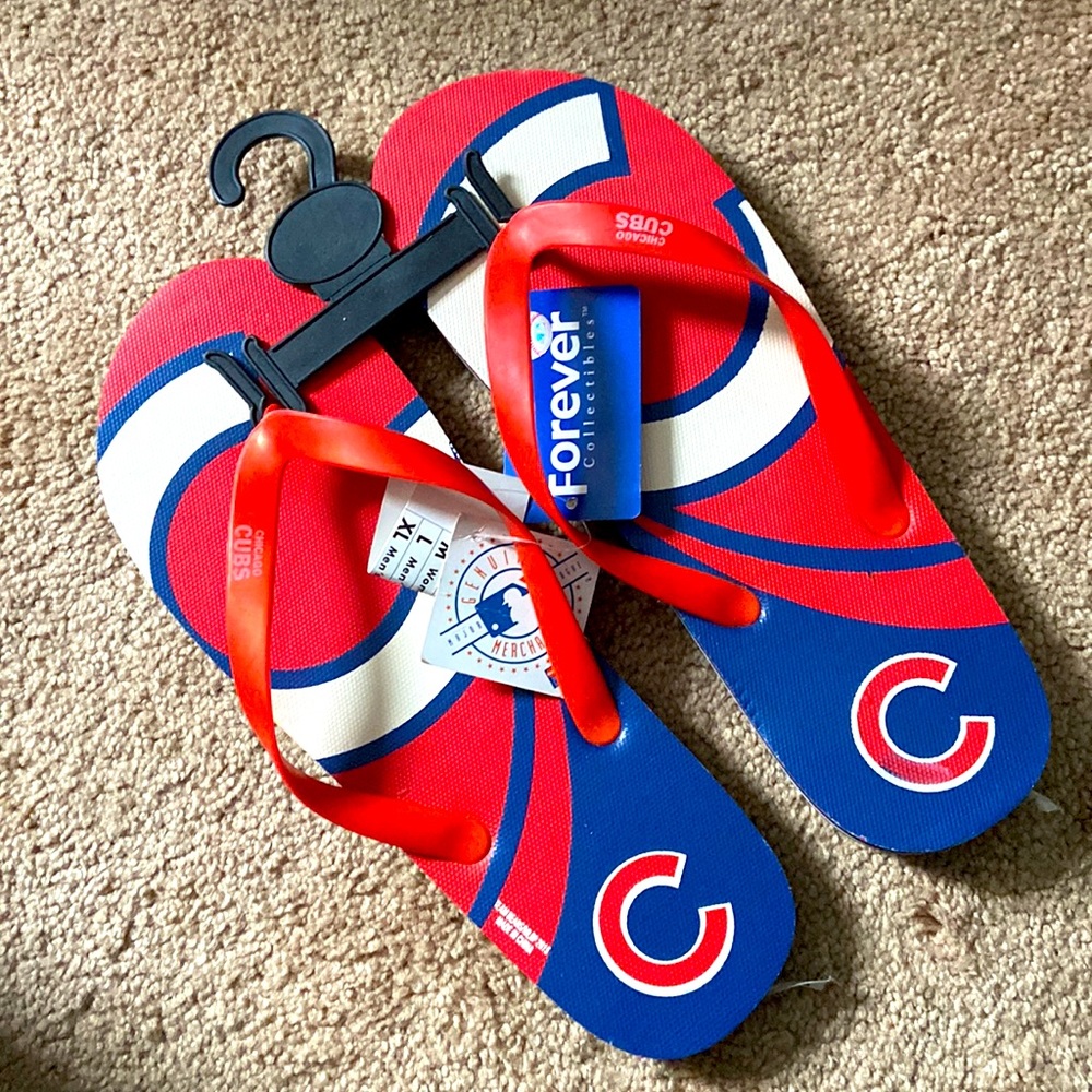 Chicago Cubs MLB flip flops